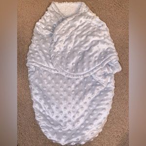 Baby swaddle